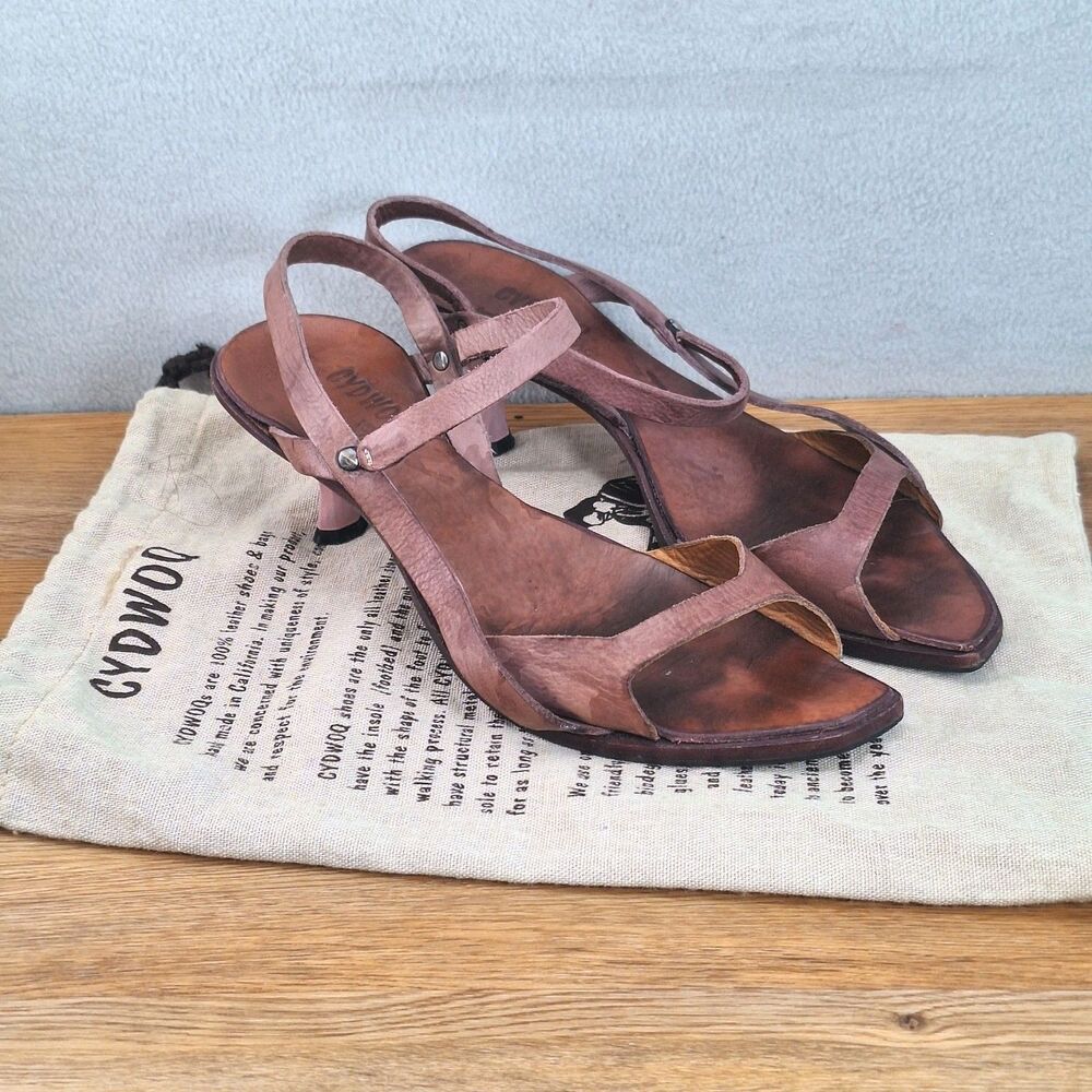 Cydwoq Vintage Women's 9 EU 40 Spool Heel Leather Sandals Purple Hook Loop